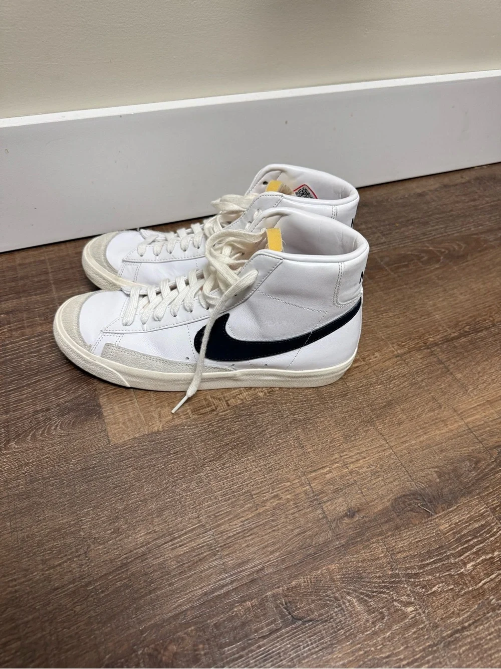 Nike Blazer Mid ‘77 Size 10 Men